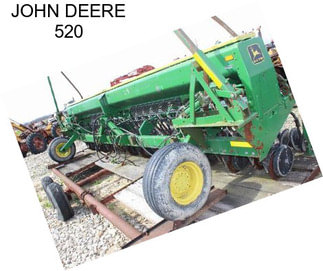 JOHN DEERE 520