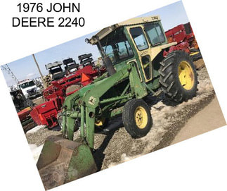 1976 JOHN DEERE 2240