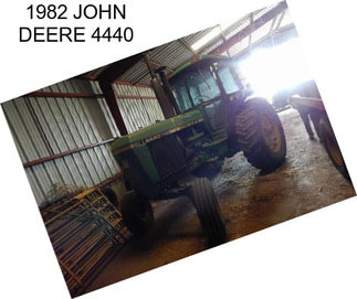 1982 JOHN DEERE 4440