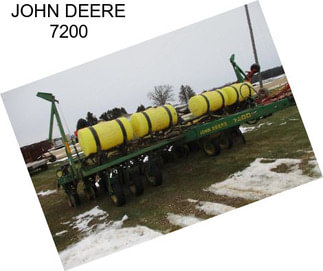 JOHN DEERE 7200