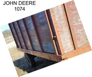 JOHN DEERE 1074