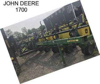 JOHN DEERE 1700