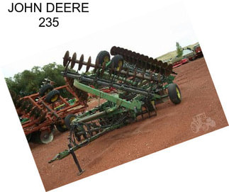 JOHN DEERE 235