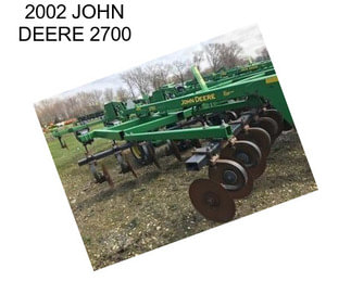 2002 JOHN DEERE 2700