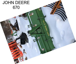 JOHN DEERE 670