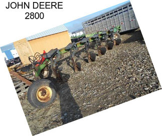 JOHN DEERE 2800