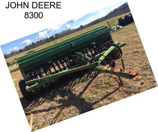 JOHN DEERE 8300