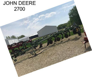 JOHN DEERE 2700