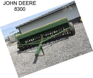 JOHN DEERE 8300