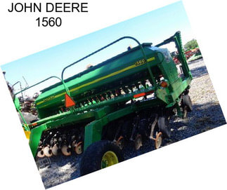 JOHN DEERE 1560