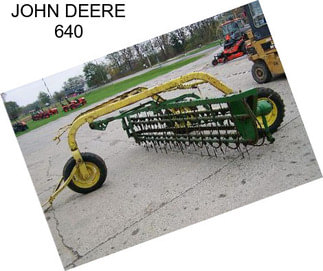 JOHN DEERE 640