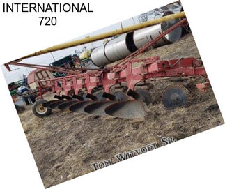 INTERNATIONAL 720