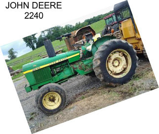 JOHN DEERE 2240