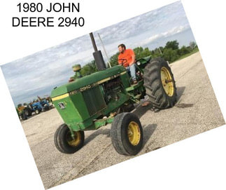 1980 JOHN DEERE 2940