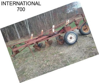 INTERNATIONAL 700