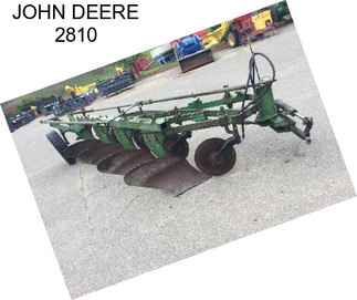 JOHN DEERE 2810