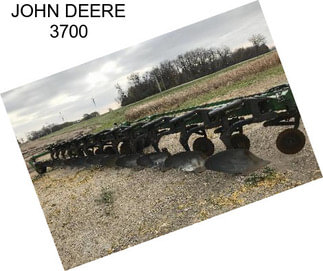 JOHN DEERE 3700