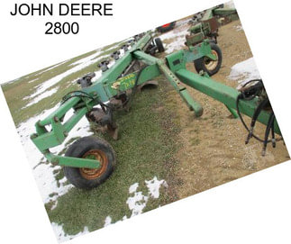 JOHN DEERE 2800