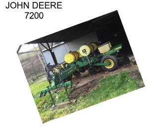 JOHN DEERE 7200