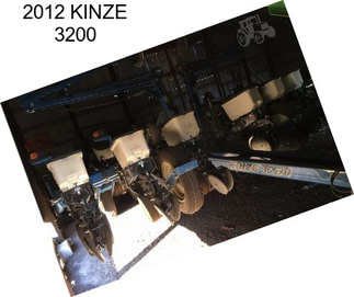 2012 KINZE 3200