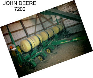 JOHN DEERE 7200