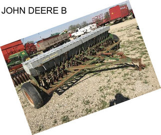 JOHN DEERE B