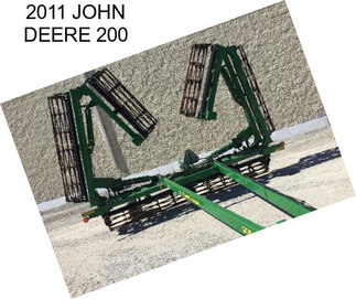 2011 JOHN DEERE 200