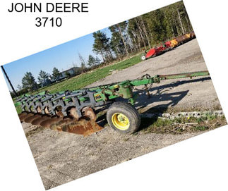 JOHN DEERE 3710