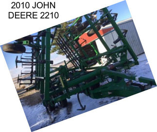 2010 JOHN DEERE 2210