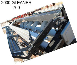 2000 GLEANER 700