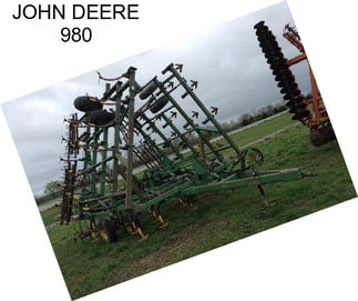 JOHN DEERE 980