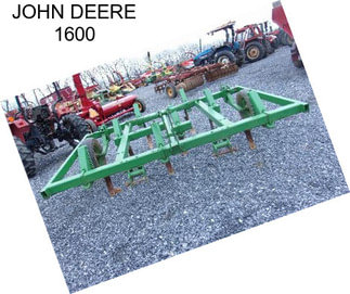 JOHN DEERE 1600