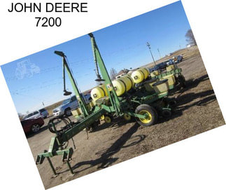 JOHN DEERE 7200