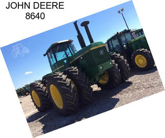 JOHN DEERE 8640