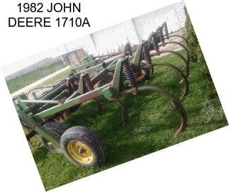 1982 JOHN DEERE 1710A