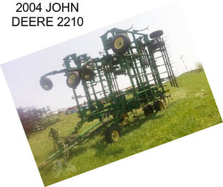 2004 JOHN DEERE 2210