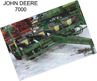 JOHN DEERE 7000