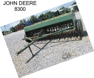 JOHN DEERE 8300