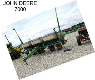 JOHN DEERE 7000