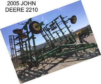 2005 JOHN DEERE 2210