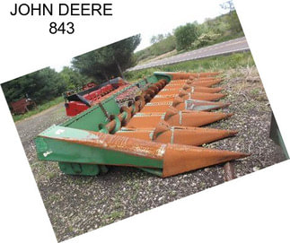 JOHN DEERE 843