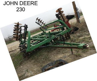 JOHN DEERE 230