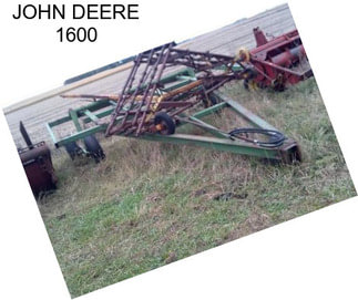 JOHN DEERE 1600