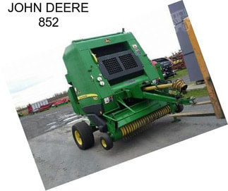 JOHN DEERE 852