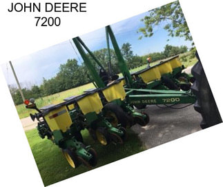 JOHN DEERE 7200