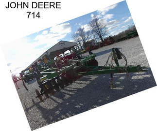 JOHN DEERE 714