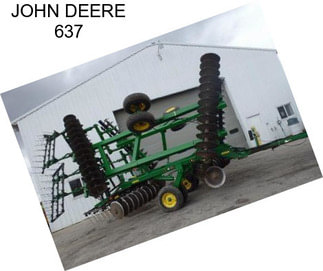 JOHN DEERE 637