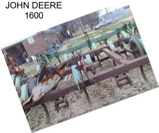 JOHN DEERE 1600