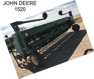 JOHN DEERE 1520