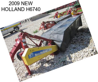 2009 NEW HOLLAND H6740